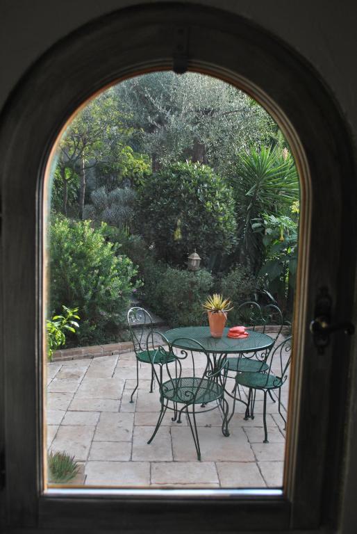 Bed and Breakfast Sous L'Olivier à Menton Extérieur photo