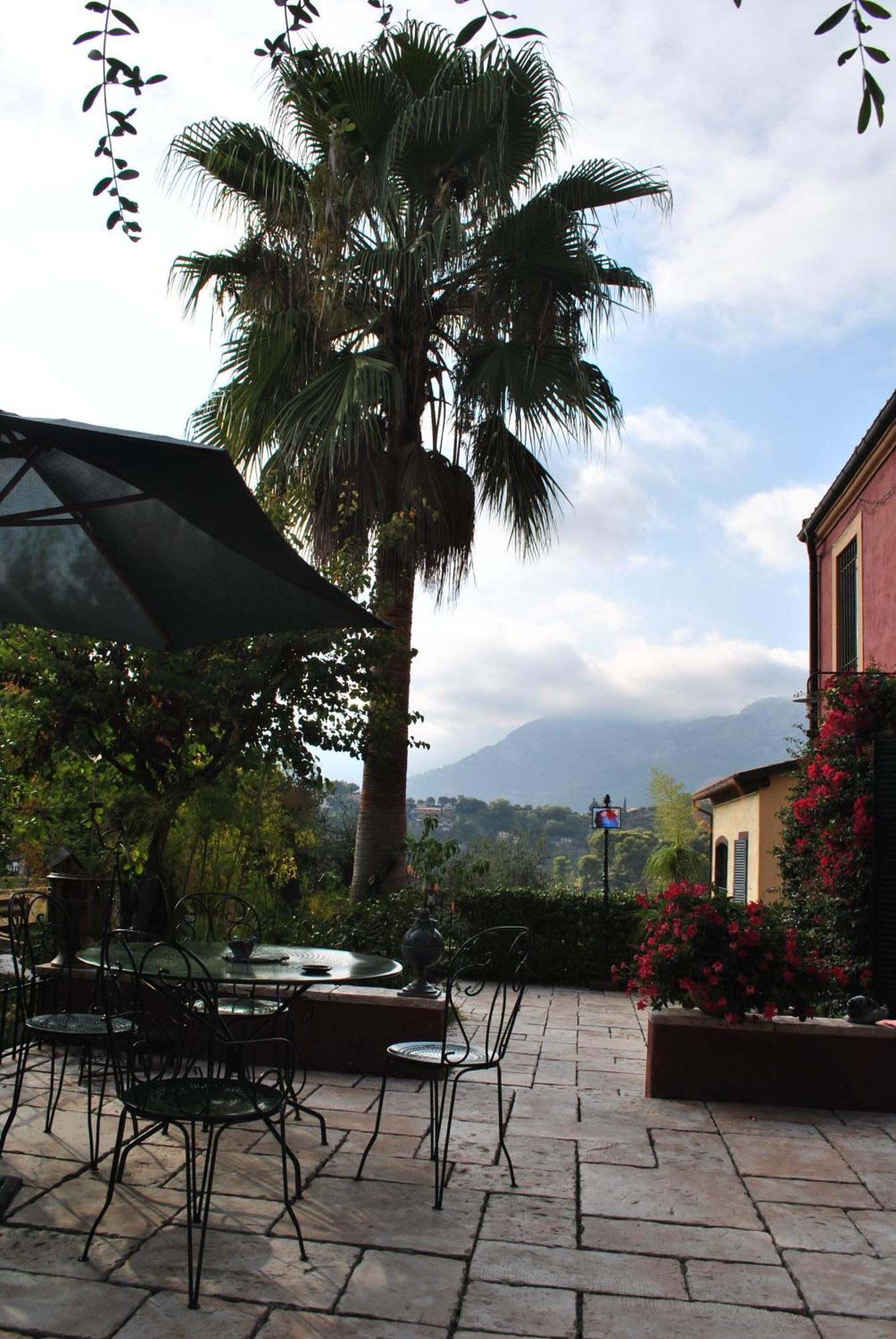 Bed and Breakfast Sous L'Olivier à Menton Extérieur photo